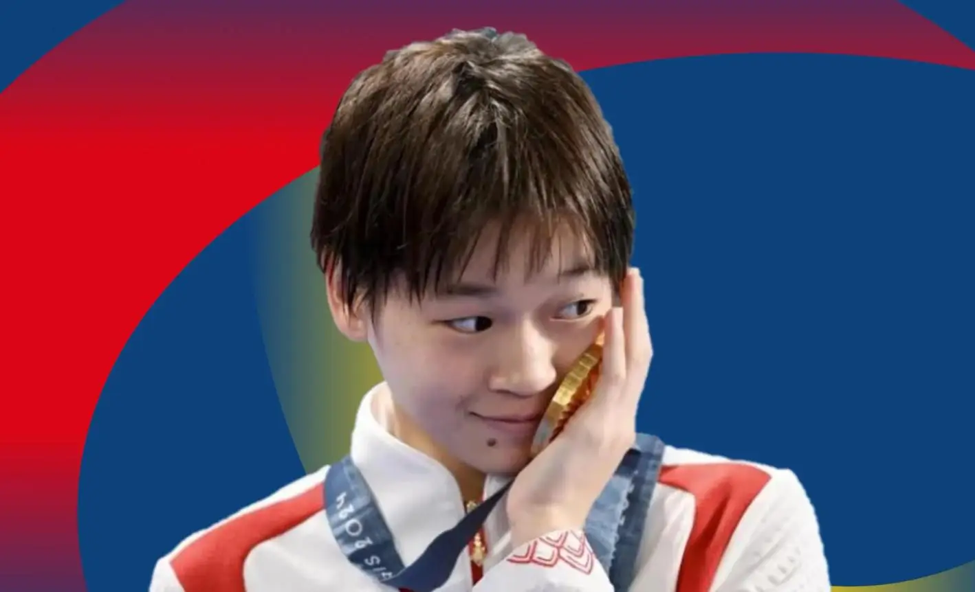 逗猫动图鱼游来游去视频_逗猫的动态鱼_逗猫专用动态鱼