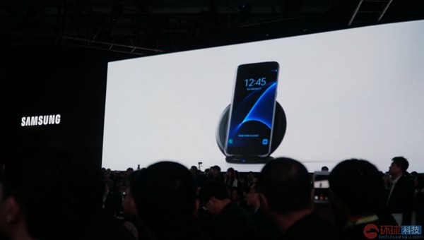 Galaxy S7 edge本地化改进_三星s7屏幕总成多少钱_三星S7国行版