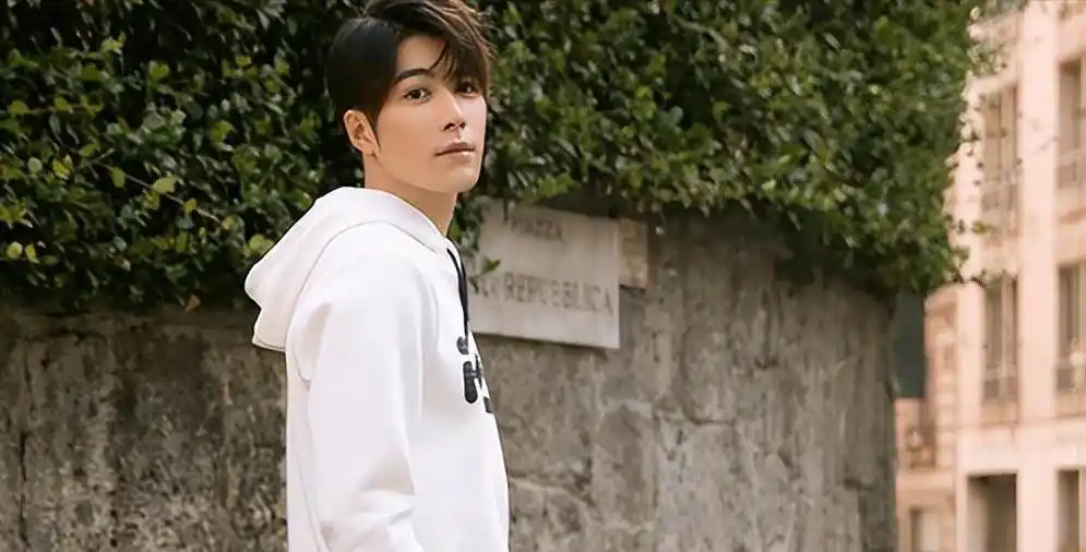 陈学冬退圈传闻_陈学冬车祸后遗症_陈学冬照片