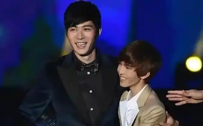 陈学冬职业生涯起伏_陈学冬照片_陈学冬近年作品表现分析