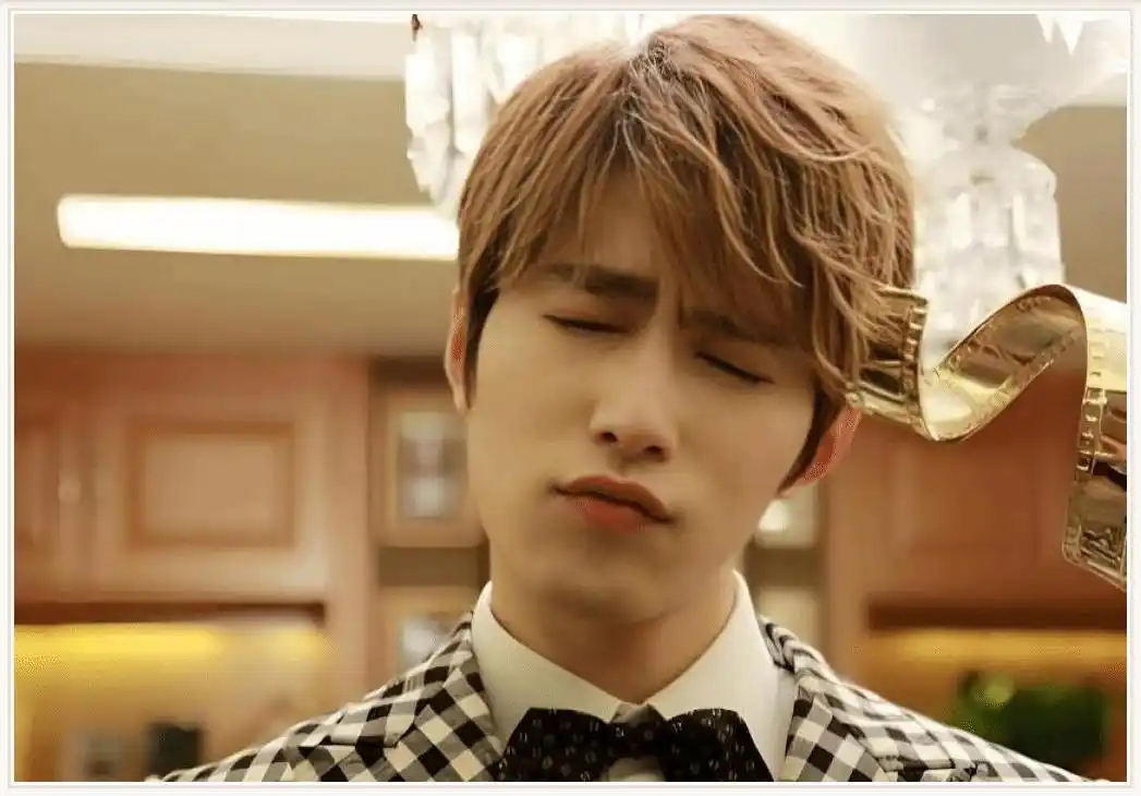 陈学冬车祸后遗症_陈学冬照片_陈学冬多次手术康复进展